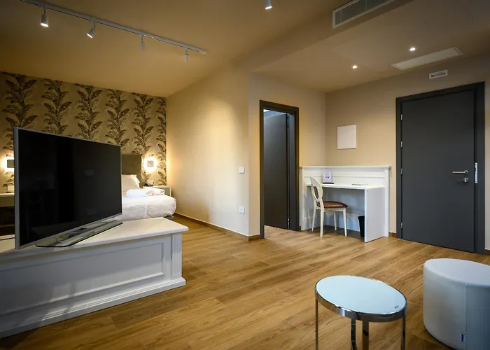 Campiglione Hotel